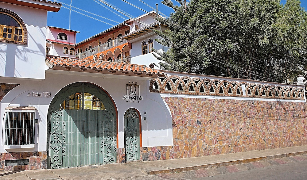 Selina Huaraz 10/86