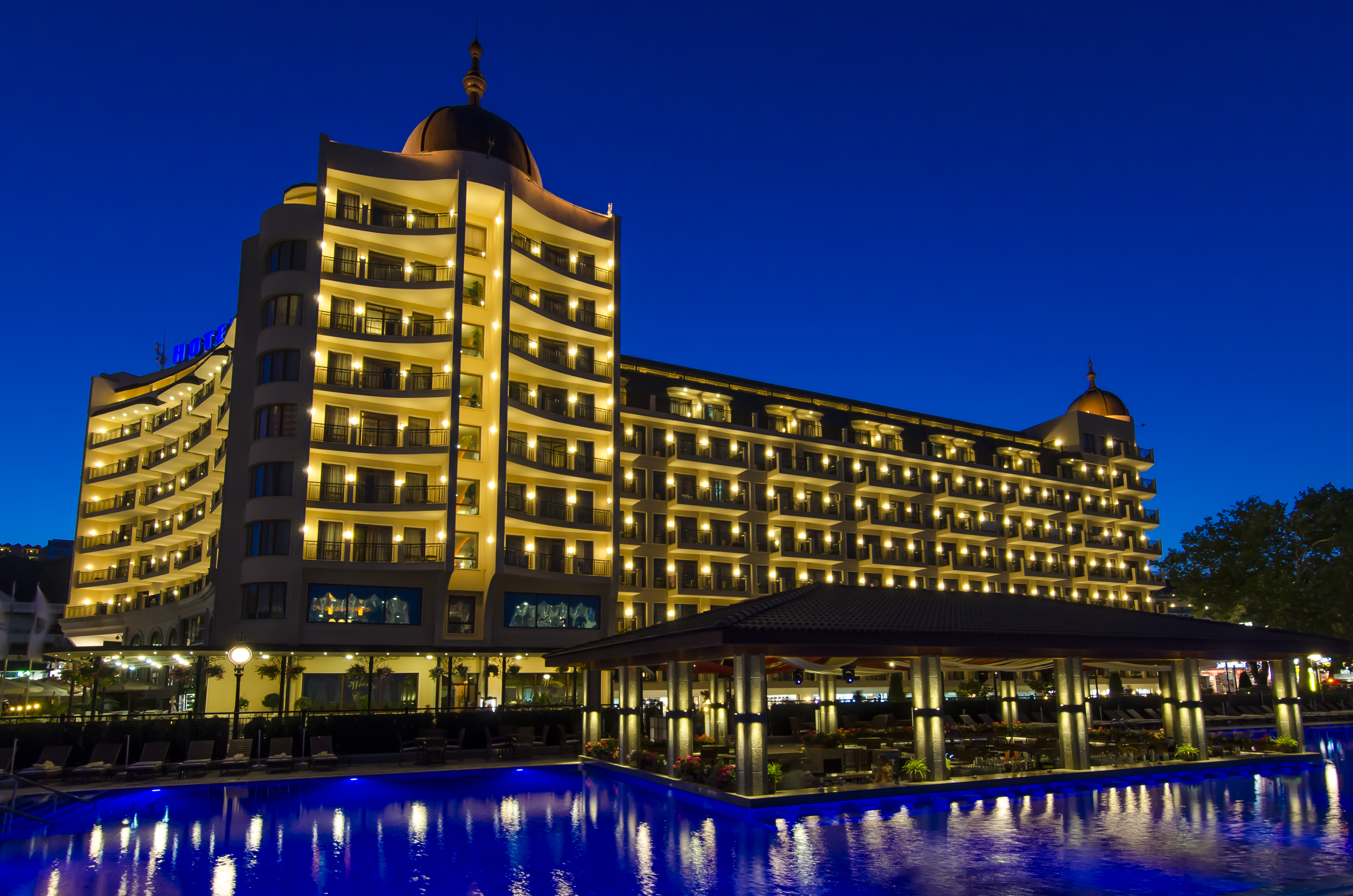 Admiral Hotel 1/36