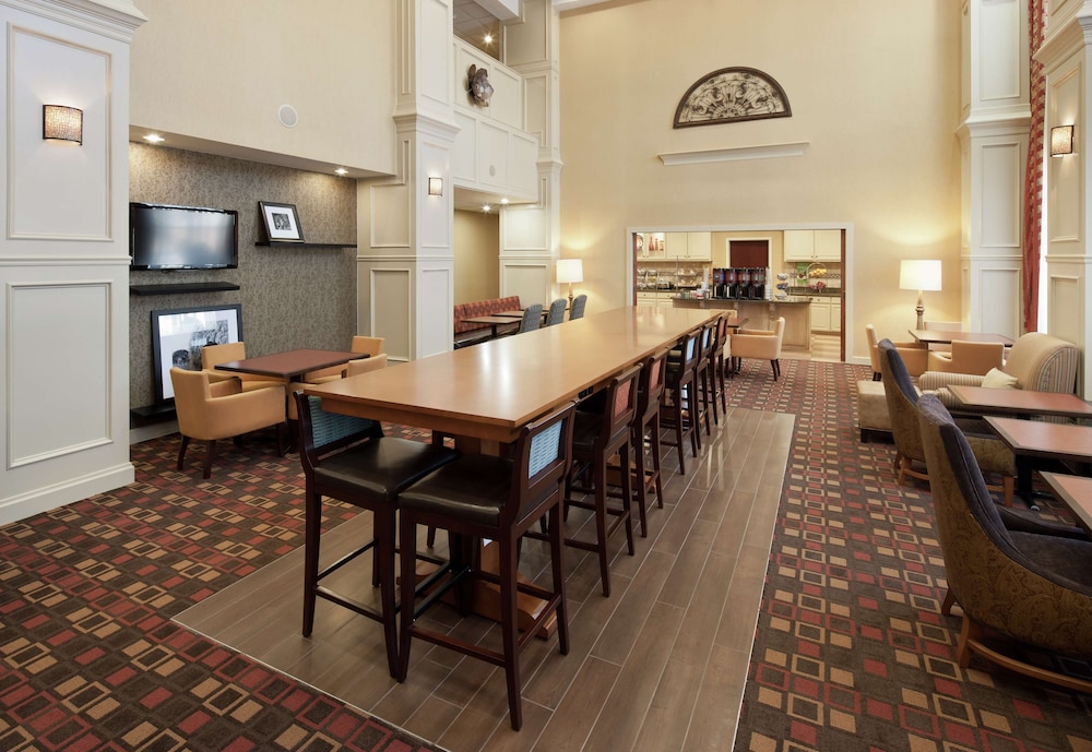 Hampton Inn And Suites Texarkana 24/32