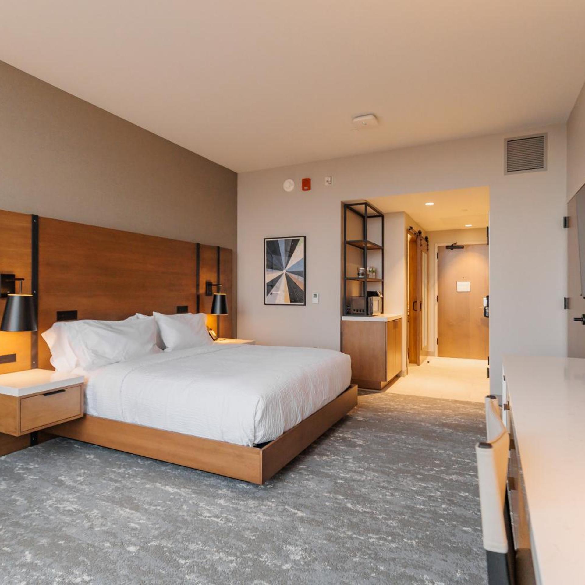 Highpoint Hotel 20/50