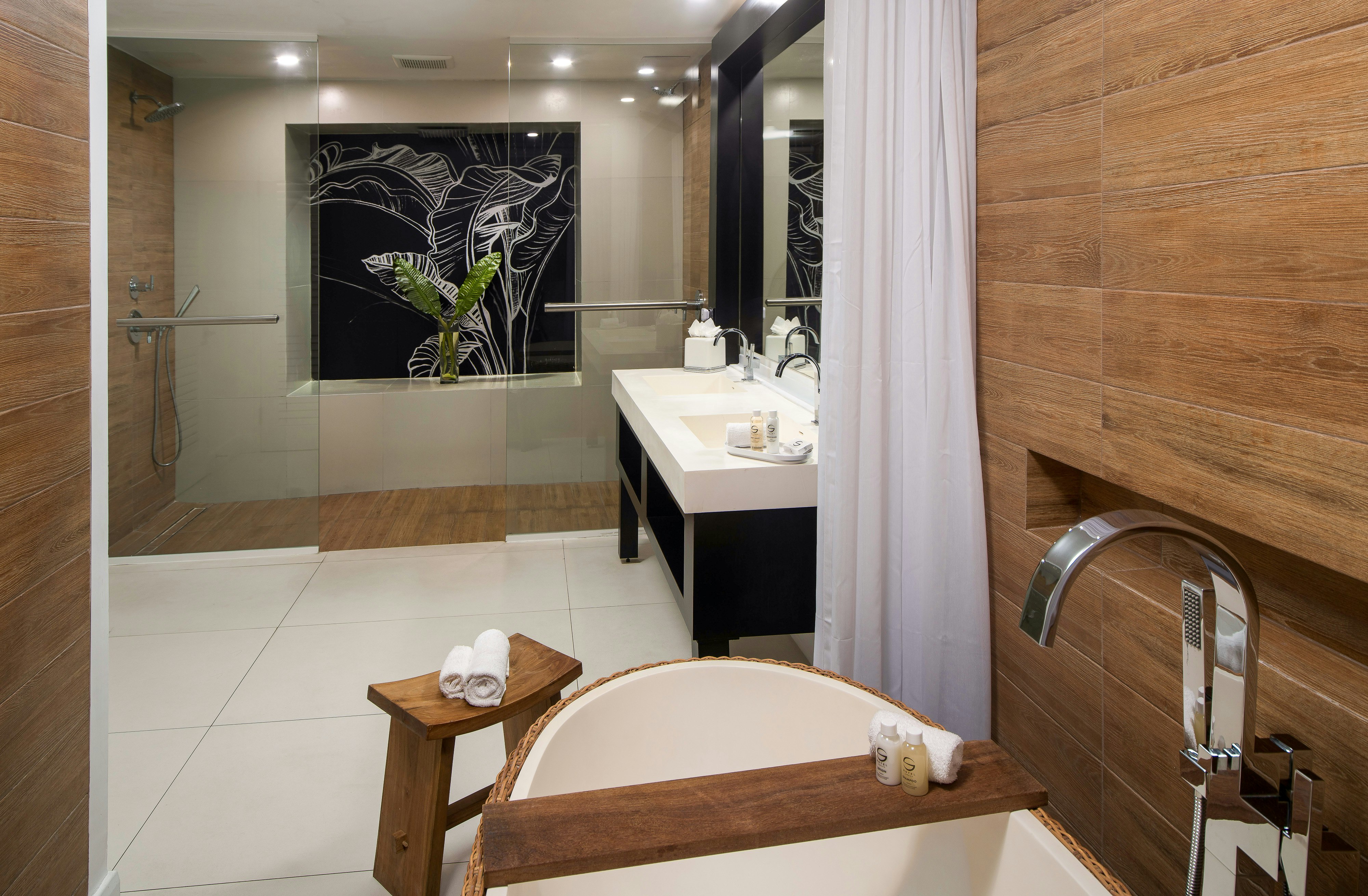S Hotel Montego Bay 78/78