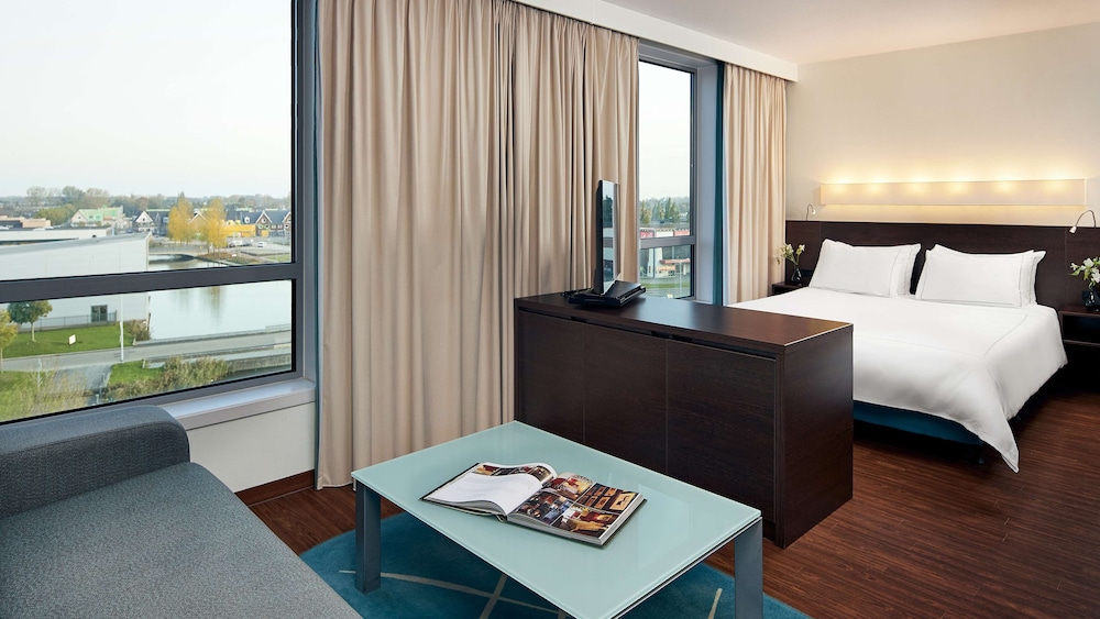 Park Plaza Amsterdam Airport 9/50