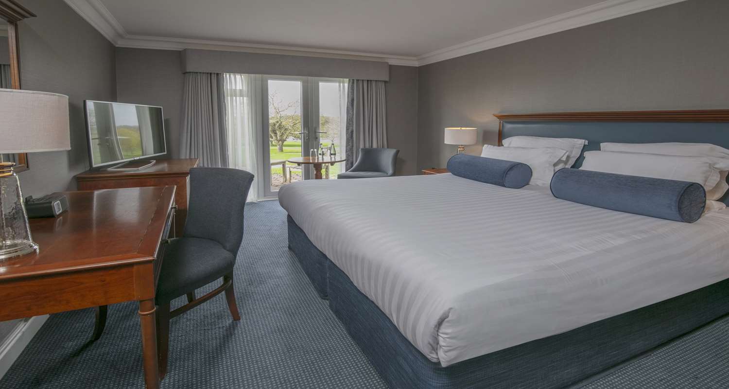 Deluxe, Double Bed, Extra Beds, with View، Windmill Village Hotel, Golf Club Spa, BWSC 3/4