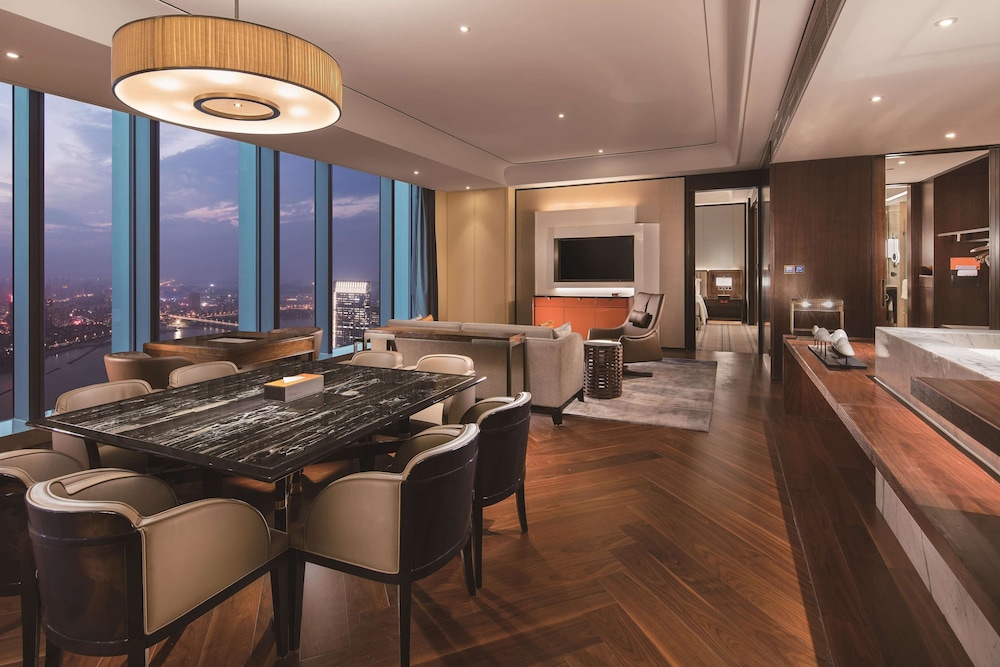 Hilton Fuzhou 38/57