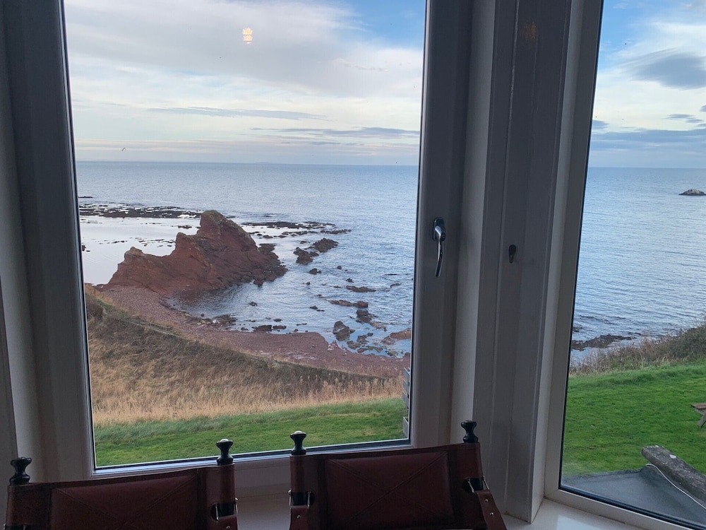 Bayswell Hotel And Restaurant 40/50