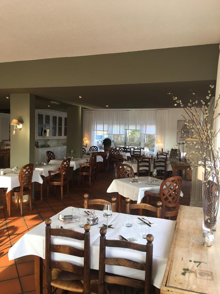 Le Verger Des Chateaux the Originals Relais Inter Hotel 54/69