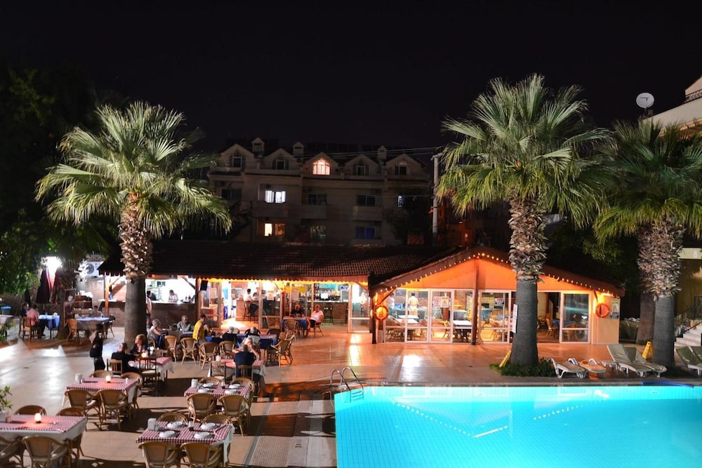 Club Palm Garden Keskin 4/68