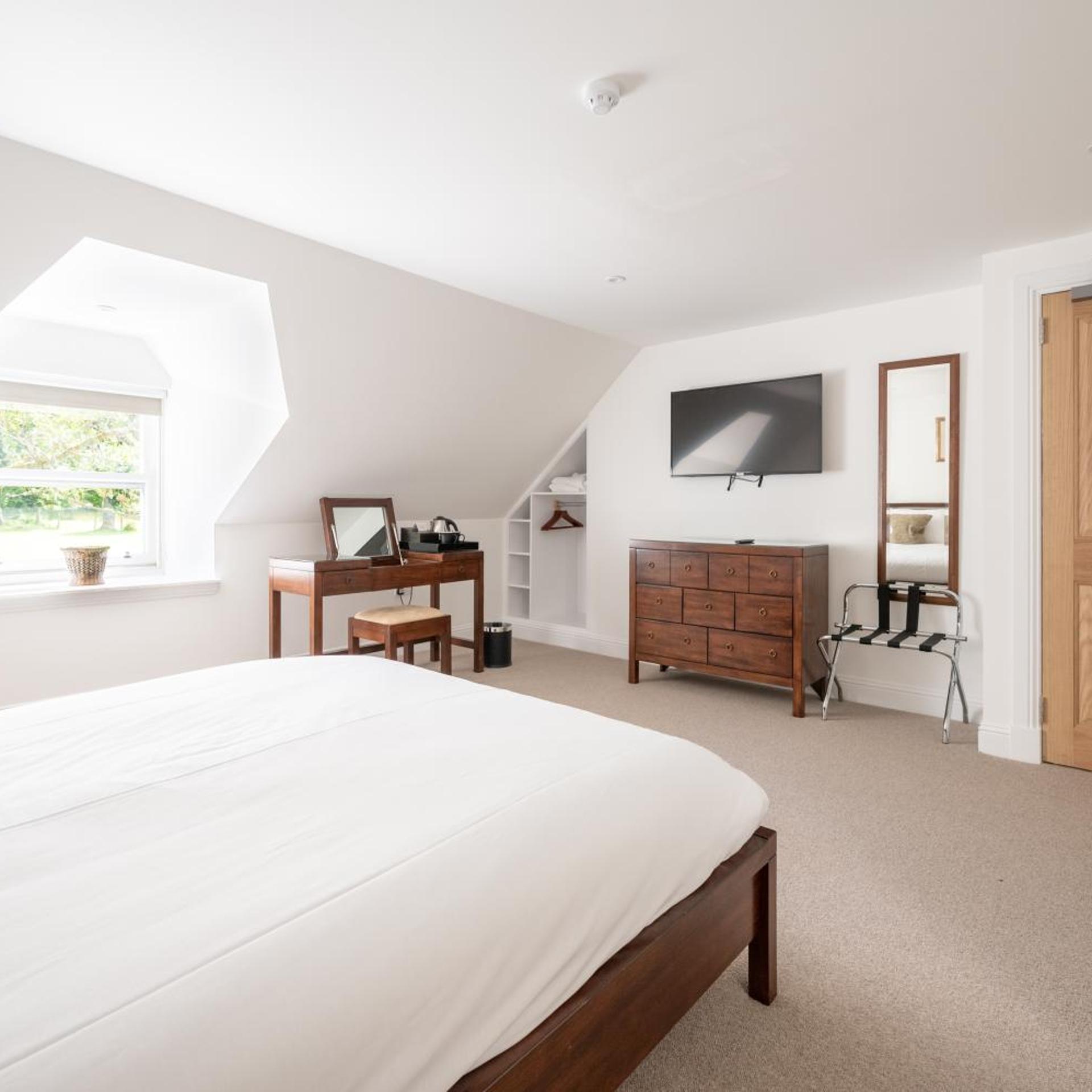 Ardeonaig Hotel 14/50