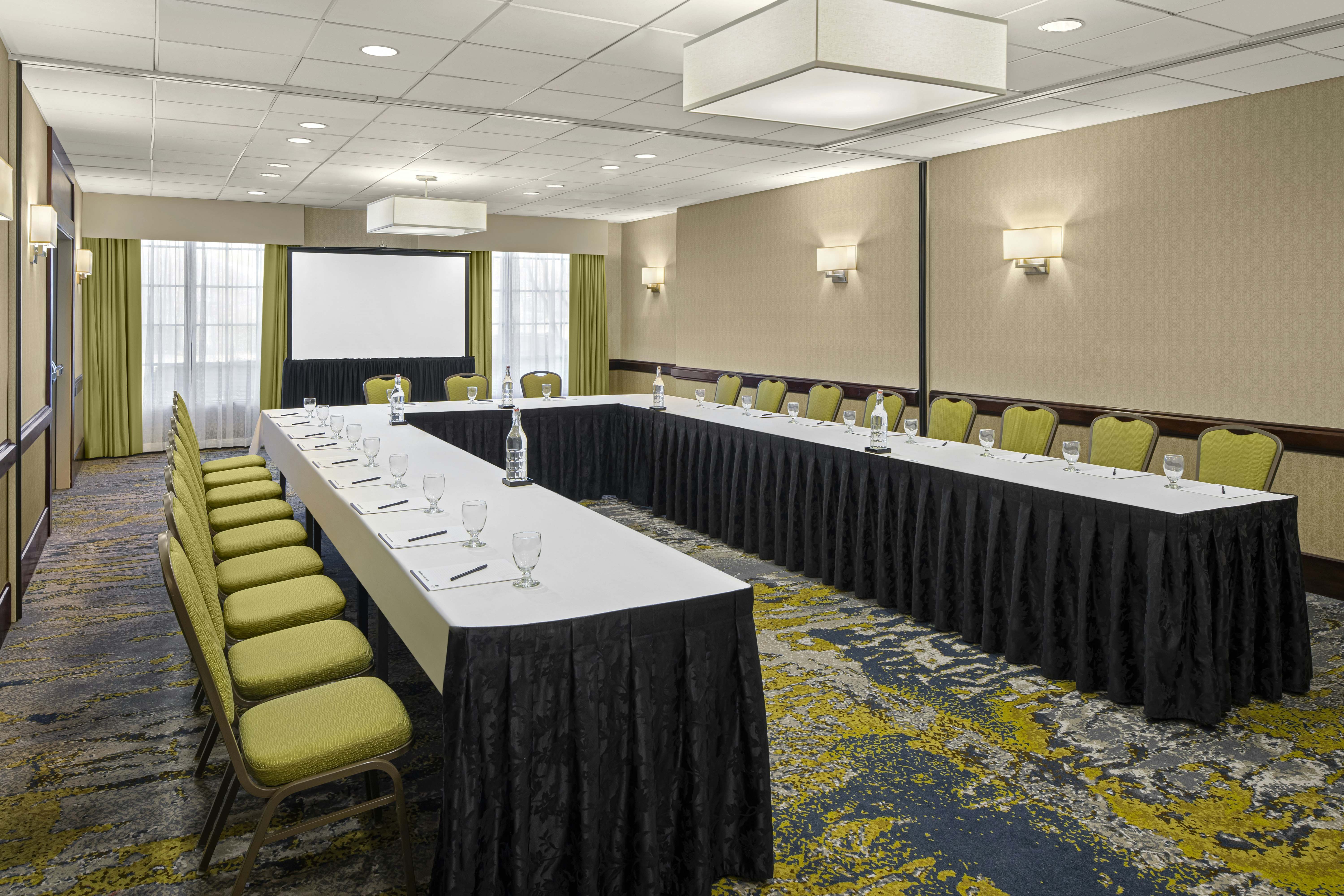 DoubleTree Suites by Hilton Charlotte SouthPark 49/60