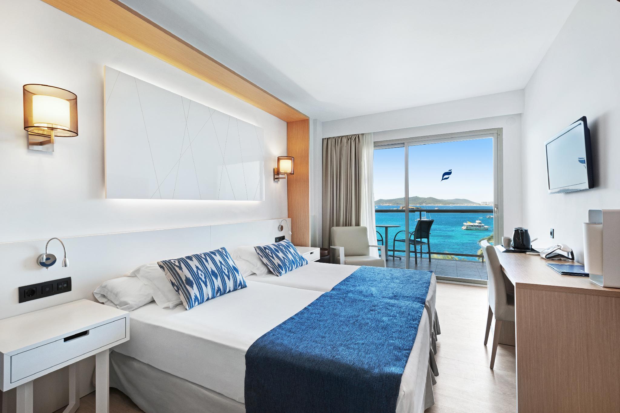 Room, Double Bed, Sea View