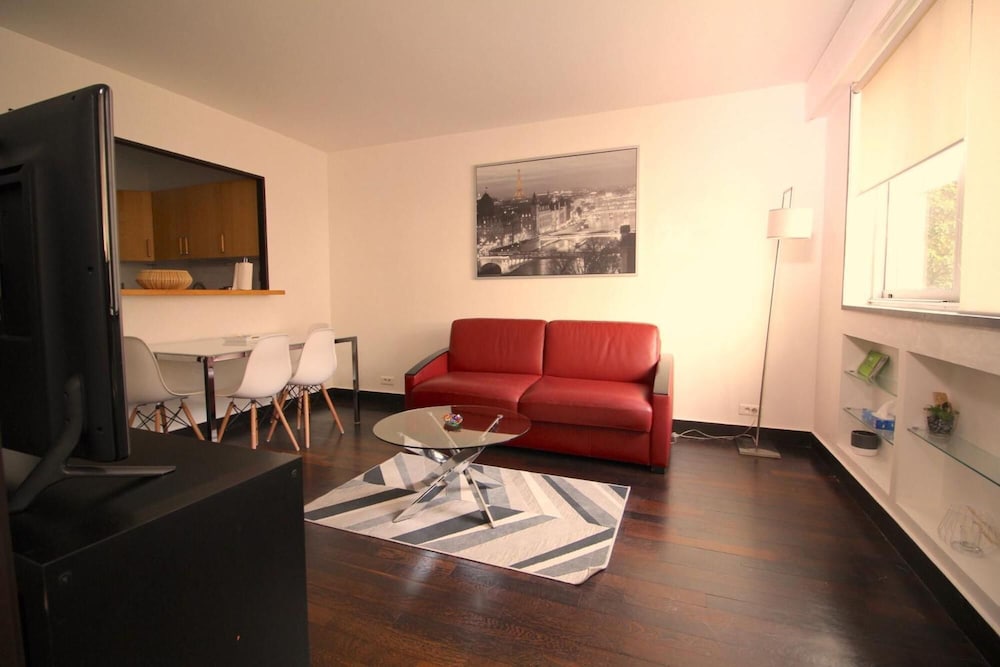Short Stay Paris Apartments 30/50
