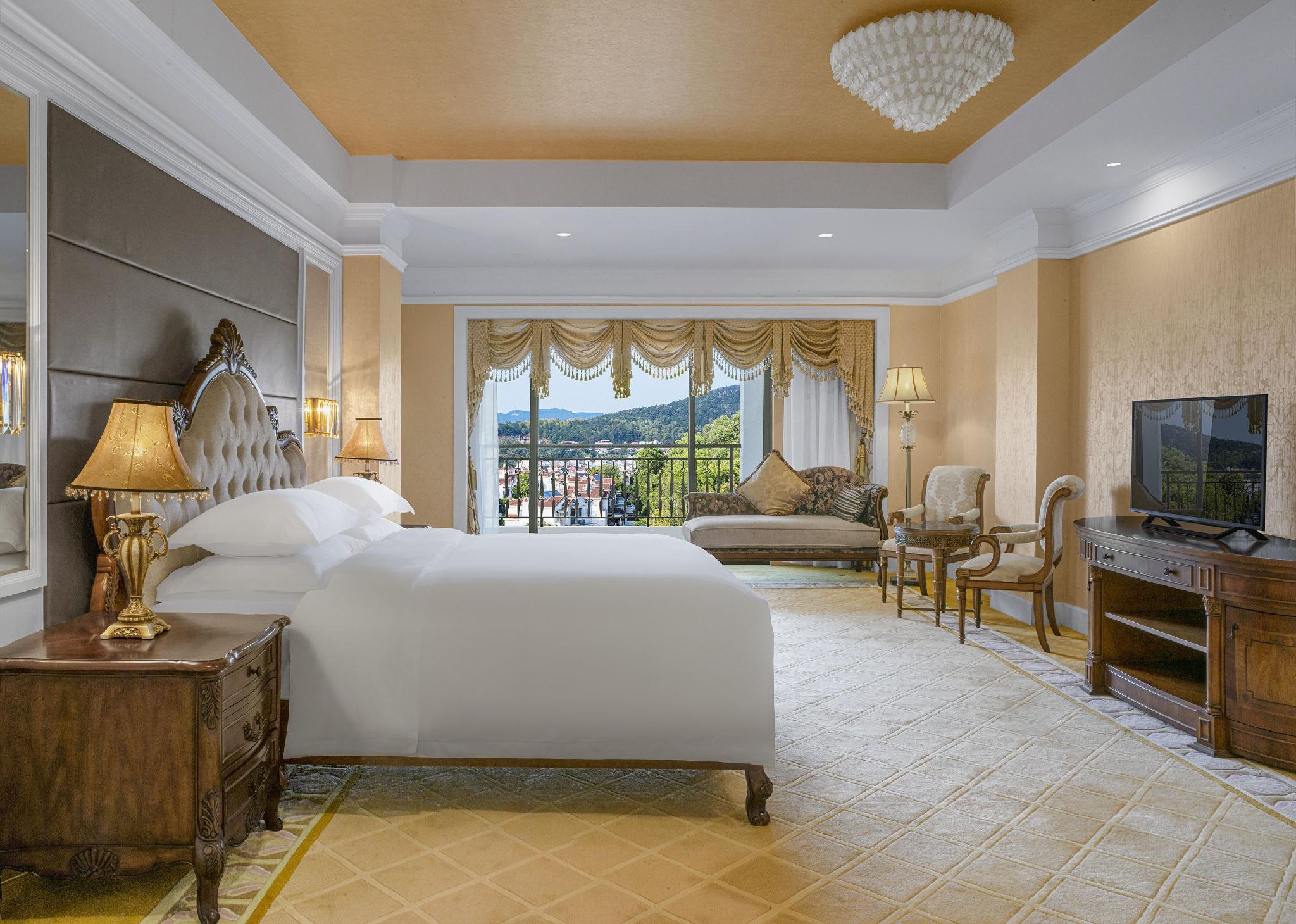 Country Garden Phoenix Hotel Shaoguan Downtown 12/35