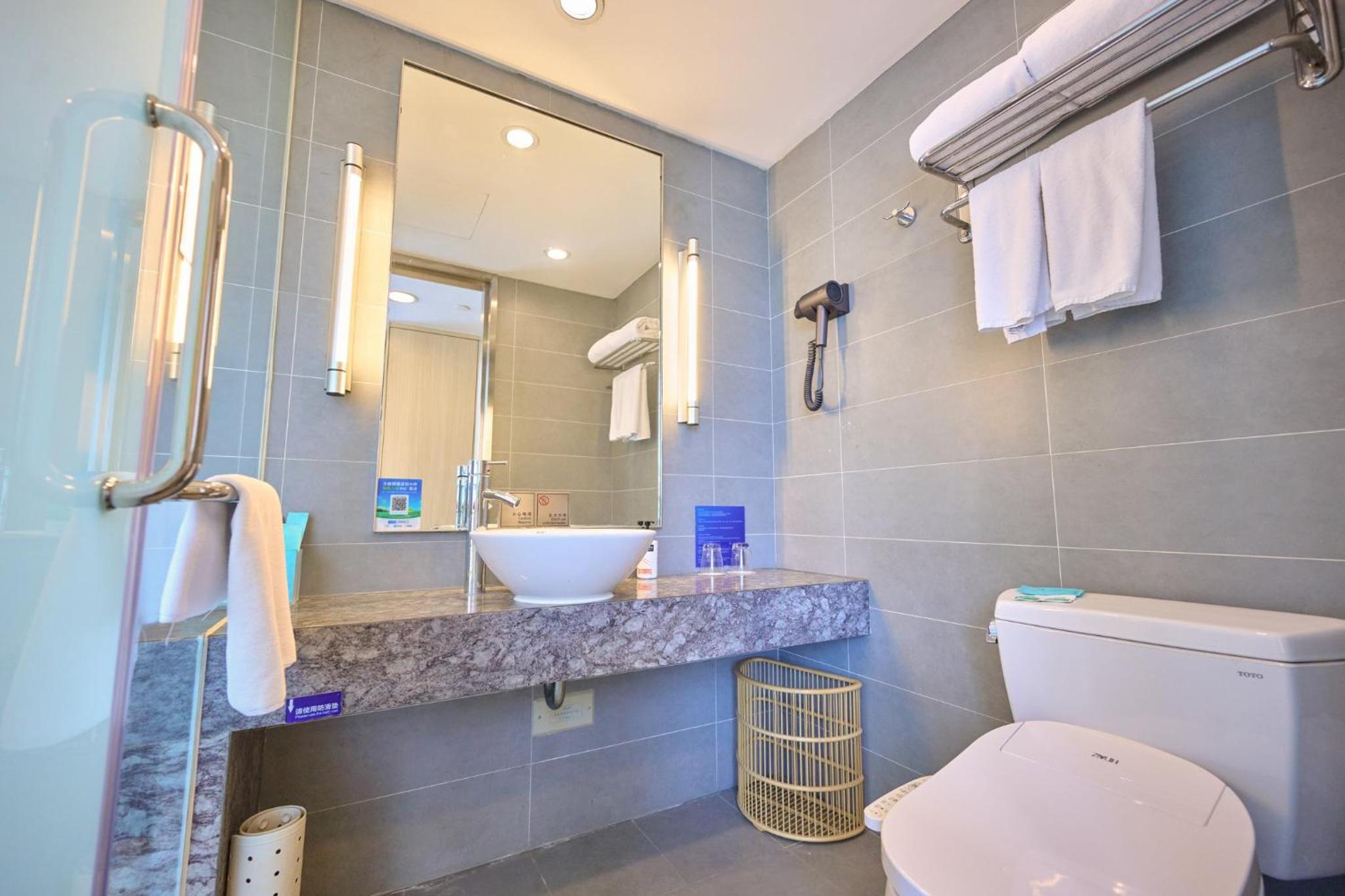 غرفة بسرير كينج مع أريكة، Holiday Inn Express Changzhou Lanling 5/6