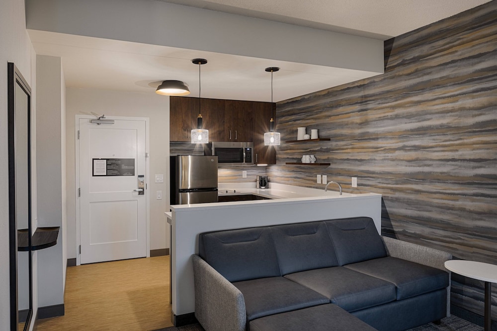 Residence Inn by Marriott Columbus Airport 15/42