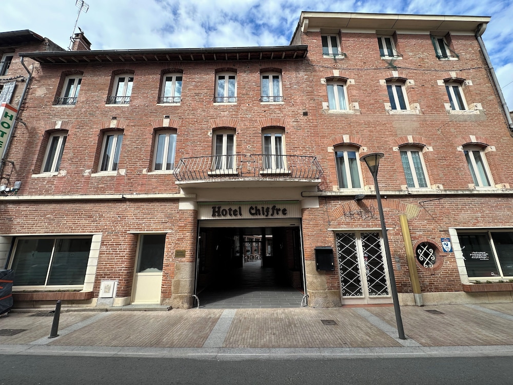 Hotel Chiffre 1/69