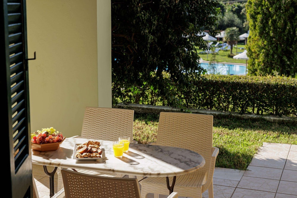 Century Resort Corfu 54/70