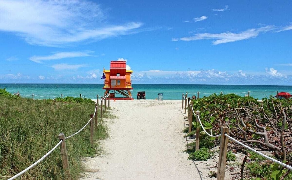 The Donovan at Miami Beach 27/38