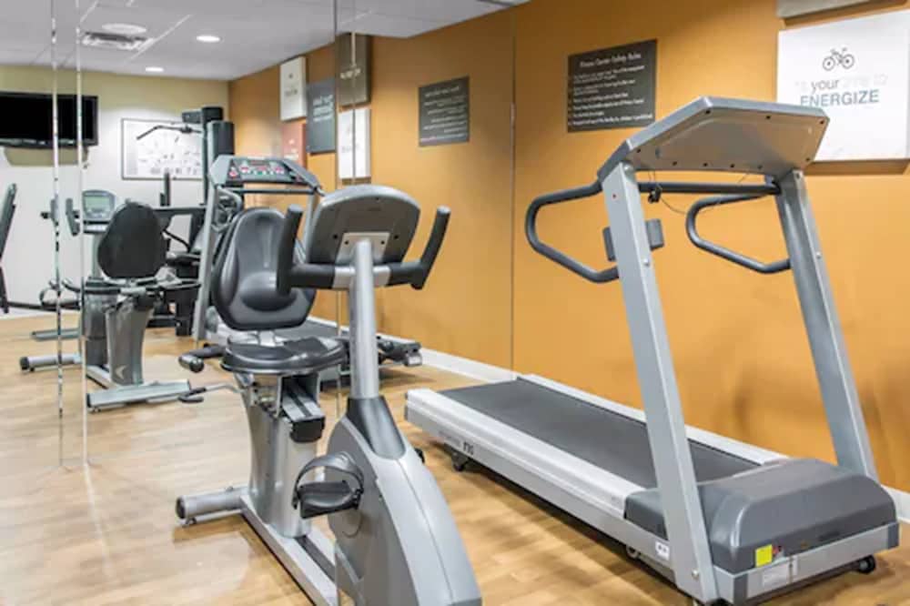 Comfort Suites Wixom - Novi 17/32