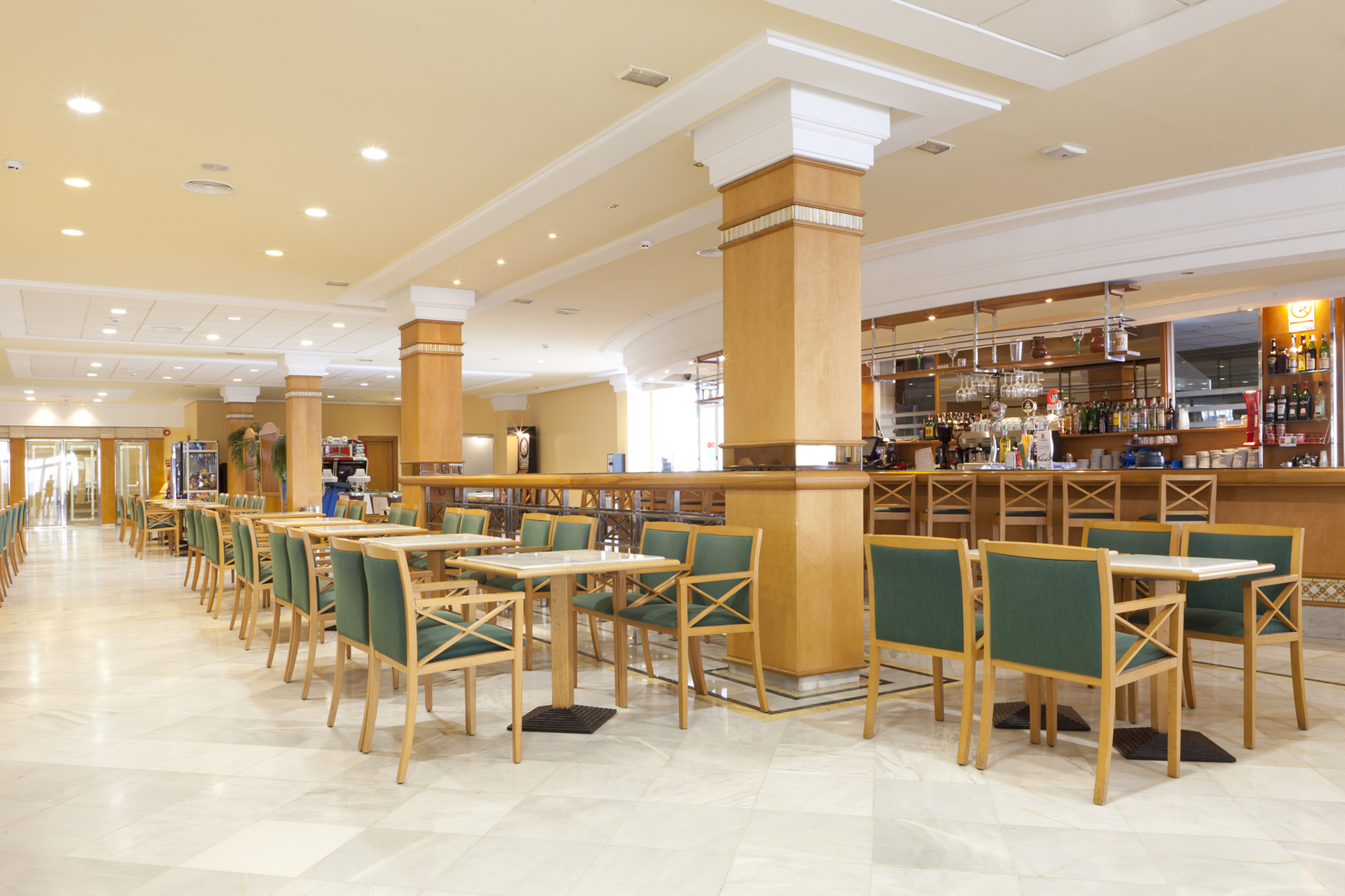 Samos Hotel 33/50