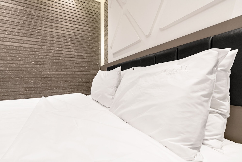A1 Hotel Haedo 39/69