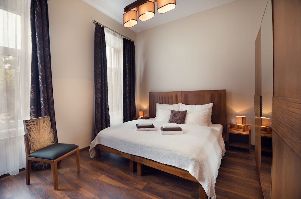 City Residence Apartment Hotel 11/50