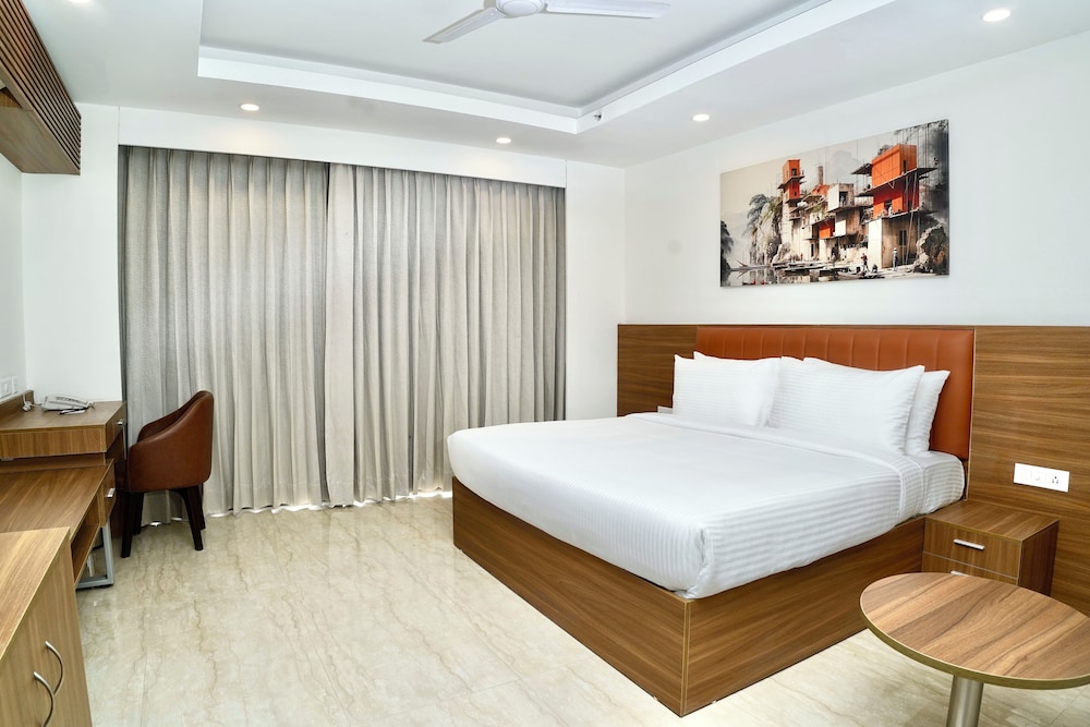 Alivaa Hotel Gurugram Sohna Road 14/60