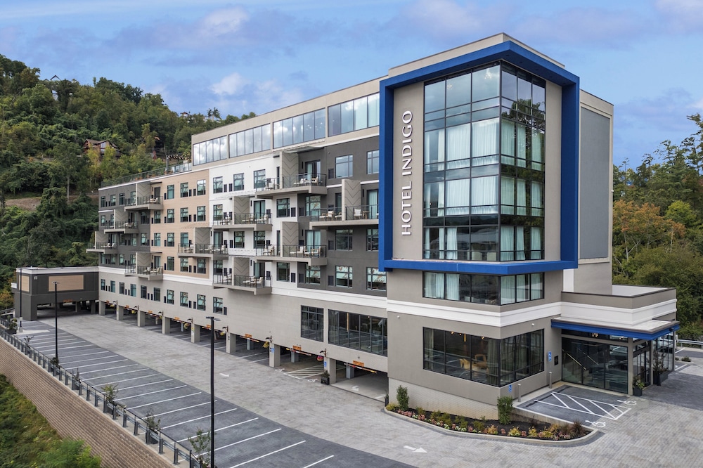 Hotel Indigo Gatlinburg Downtown by IHG 4/50