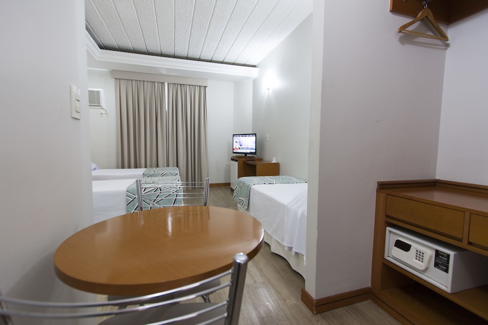 Hotel Di Giulio 27/53