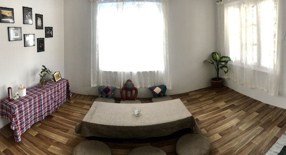 Apartment With Mountain And Lake View 14/23