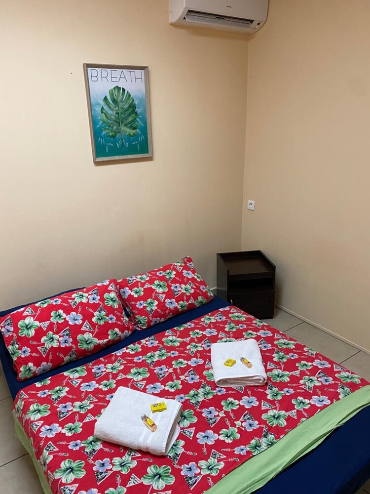 Mahana Lodge Hostel & Backpacker 45/69