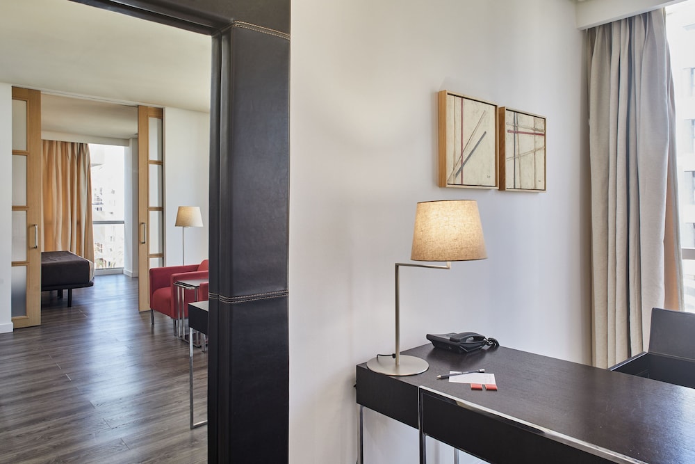 Silken Puerta Valencia 30/73