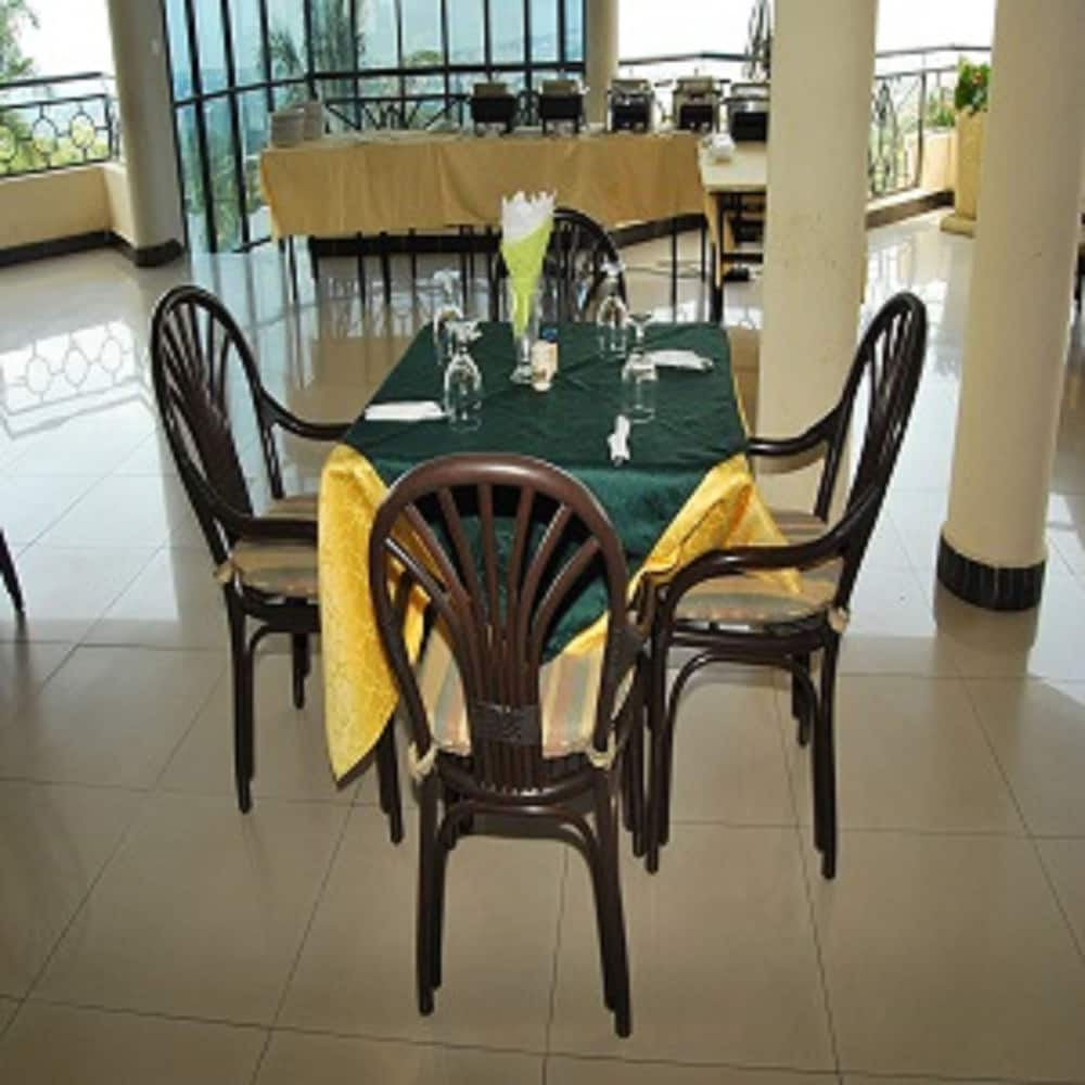 Best Outlook Hotel 36/50
