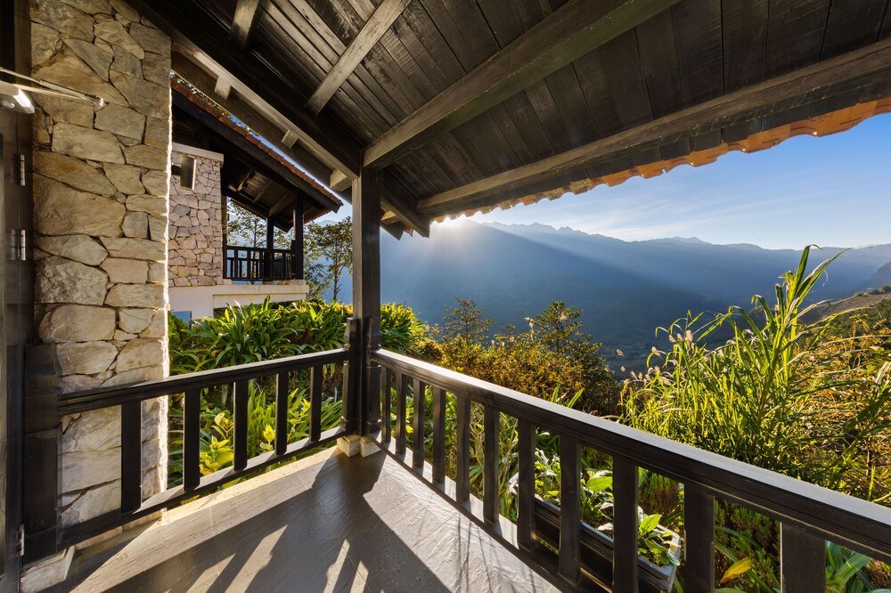 Sapa Jade Hill Resort & Spa 57/60