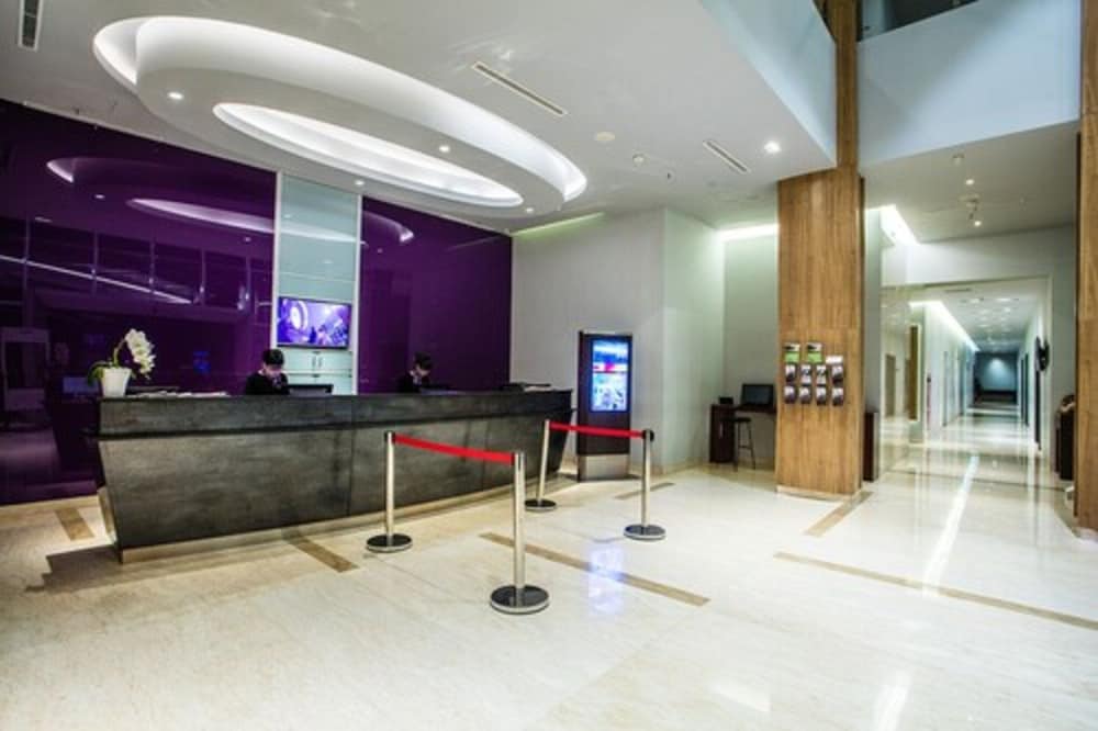 Bigland Sentul Hotel and Convention (ex Olympic Renotel Sentul) 5/50