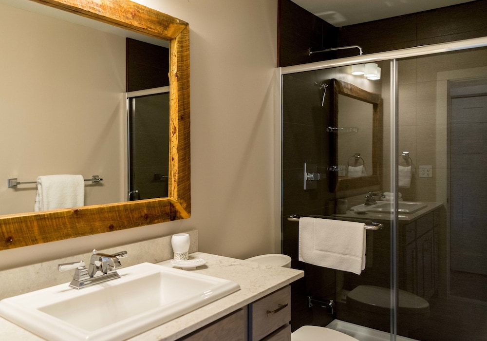 Lake Placid Inn: Residences 19/73