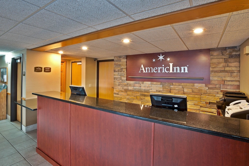 AmericInn by Wyndham Bay City 4/40