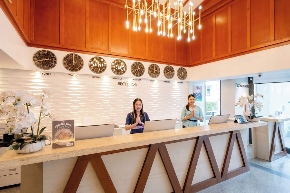 Andaman Beach Suites Hotel 10/69