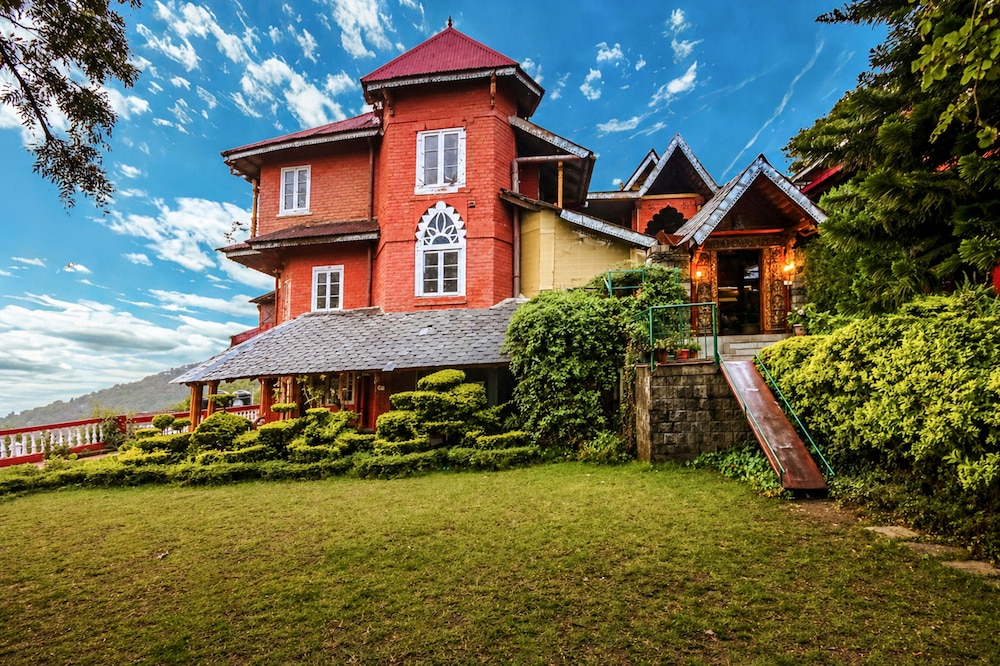 Welcomheritage Grace Hotel 38/44