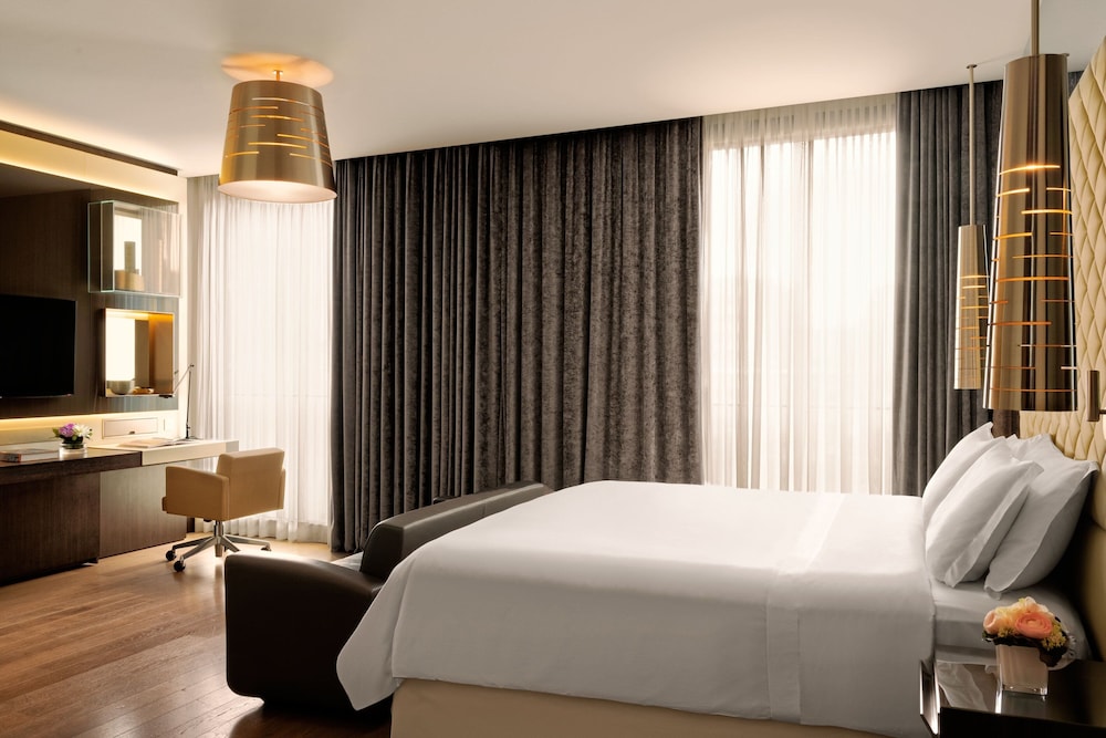 Excelsior Hotel Gallia A Luxury Collection Hotel Milan 10/81