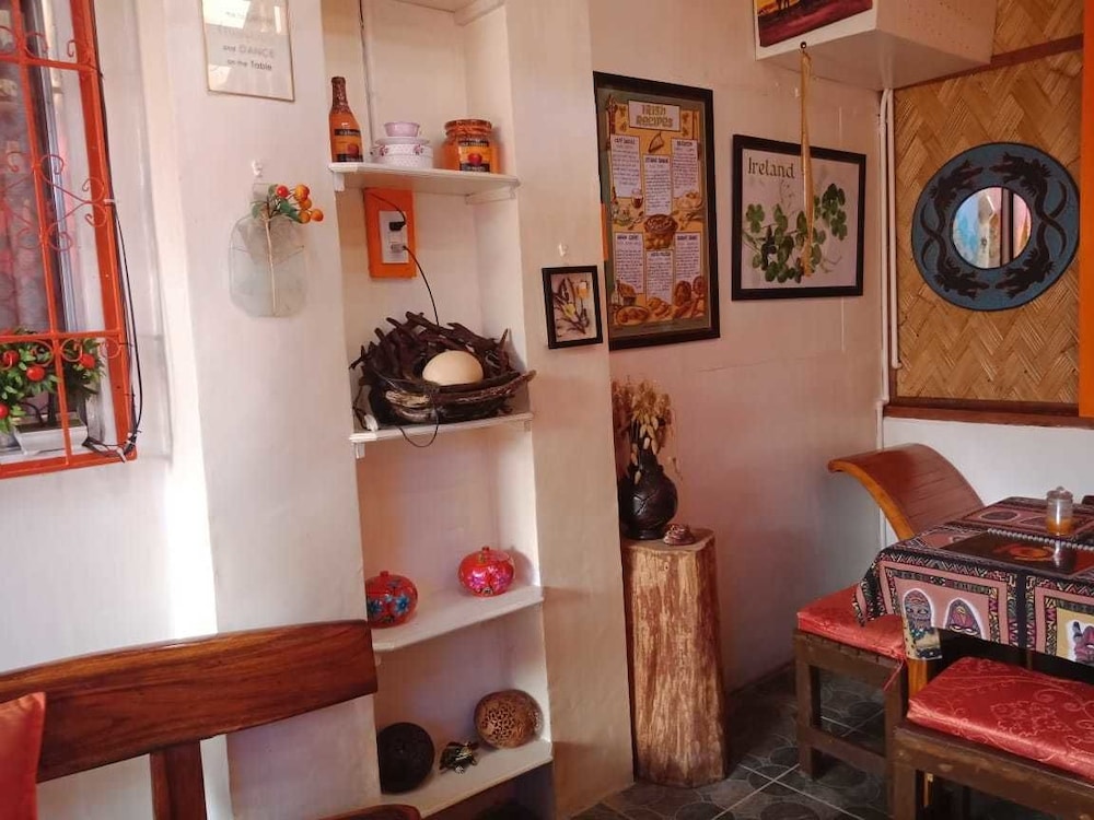 Lala Panzi Bed And Breakfast 46/64