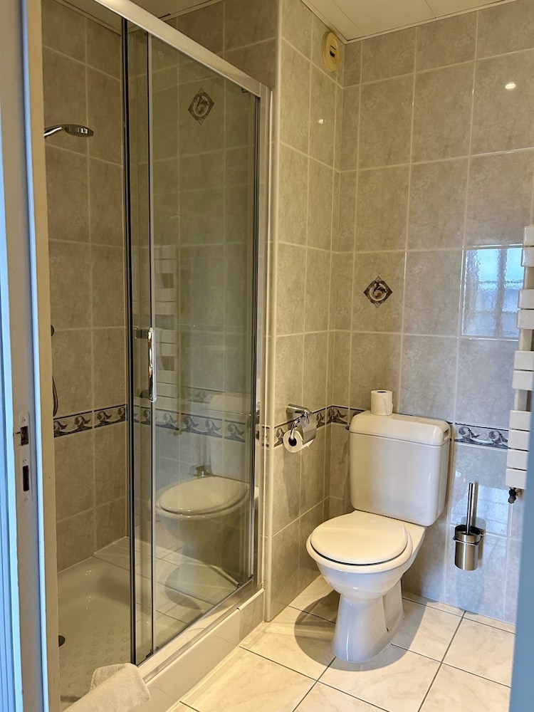 Citotel Le Challonge 43/44