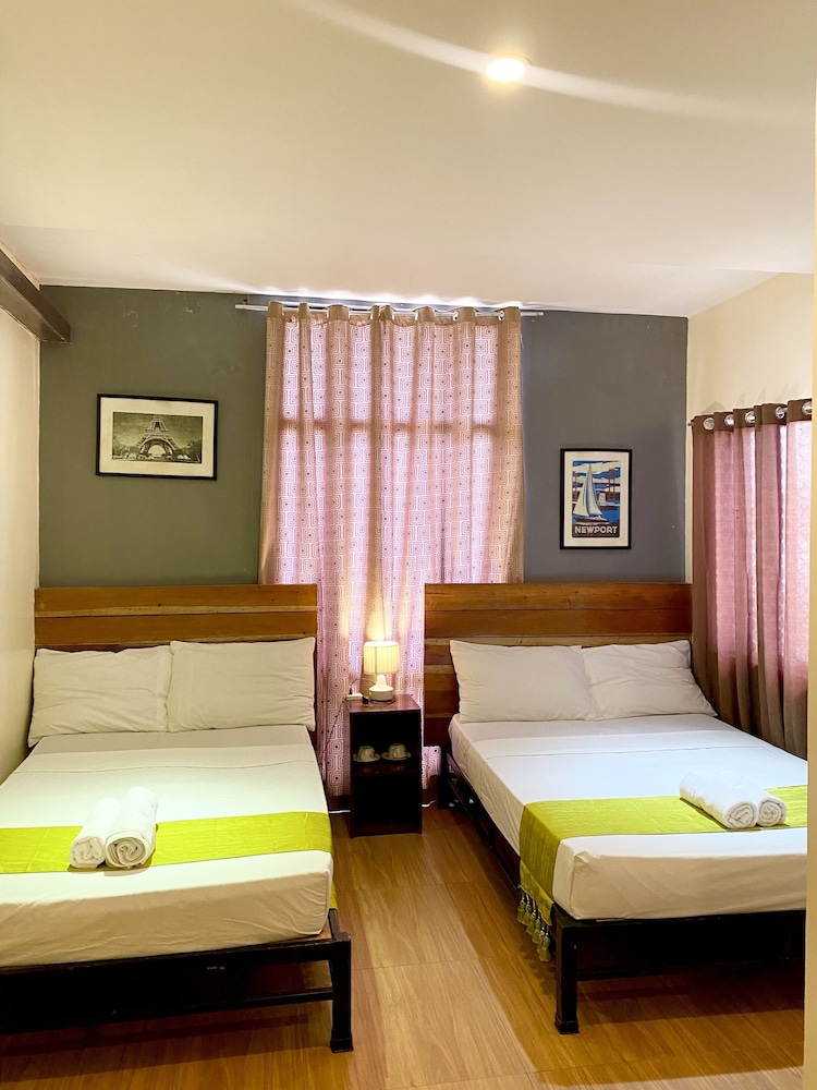 Aliria Bed And Breakfast 16/46