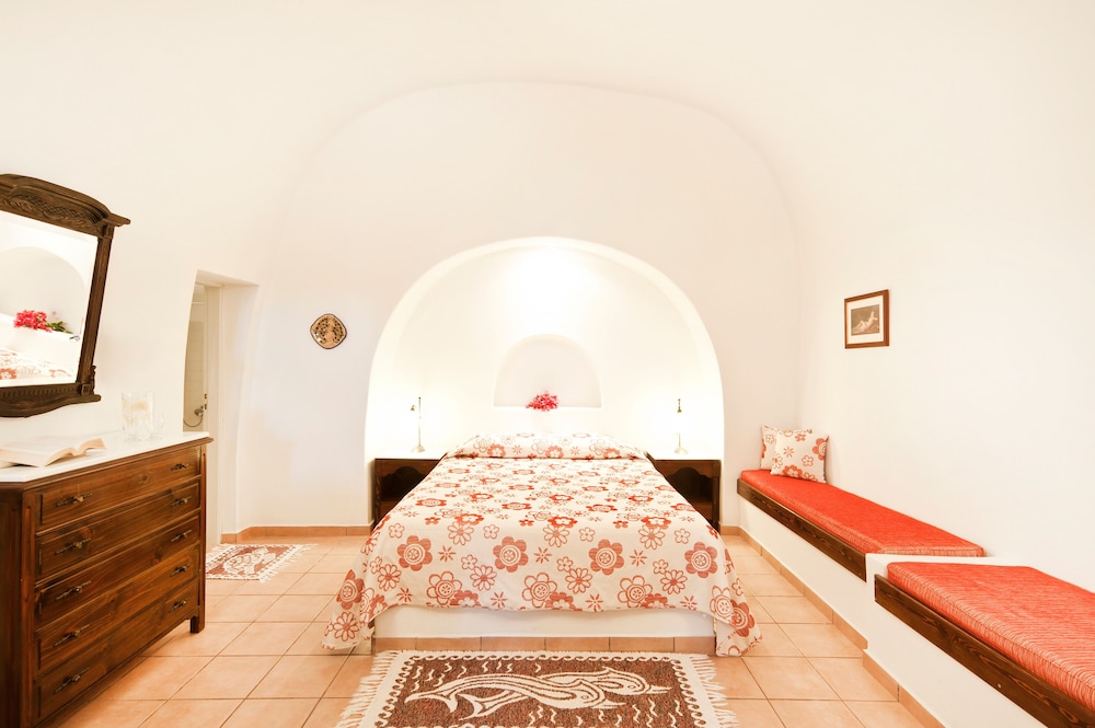 Nikos Villas 15/50