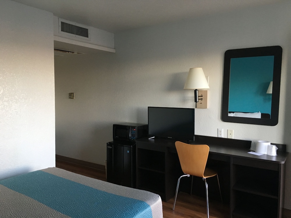 Motel6 Tucumcari, NM 35/71