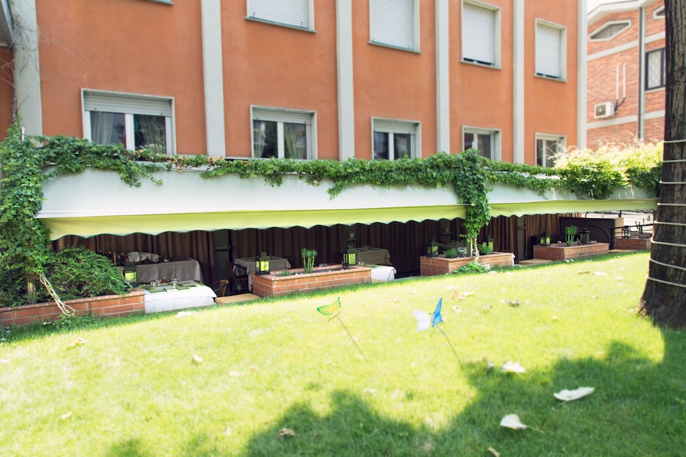Eco Hotel Milano 64/69