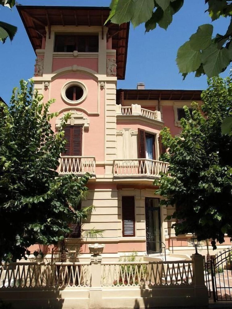Petit Chateau B&B 4/42