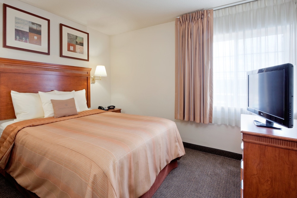 Candlewood Suites Williamsport 17/77
