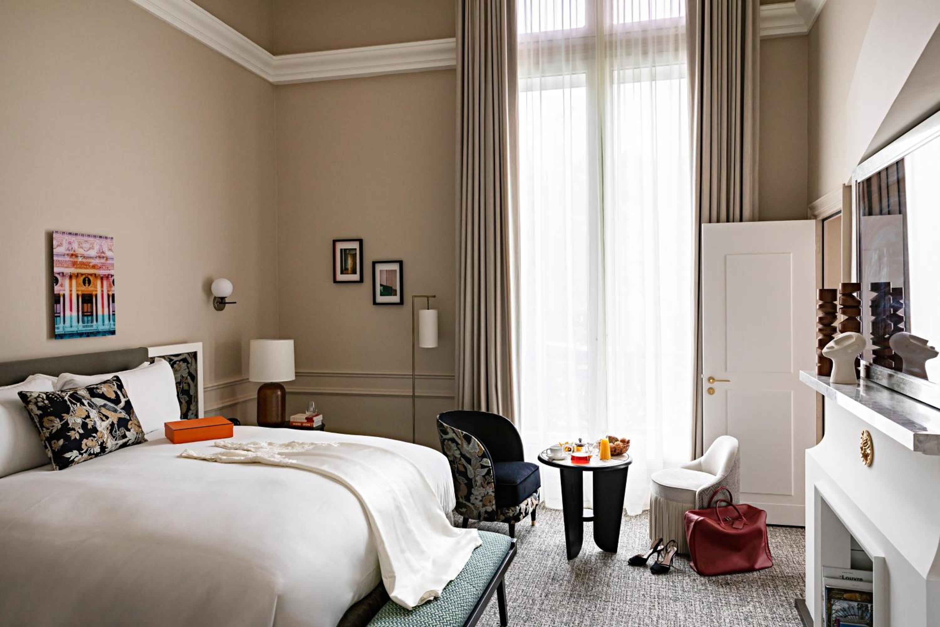 Opera, Suite, Boulevard View, Living Area