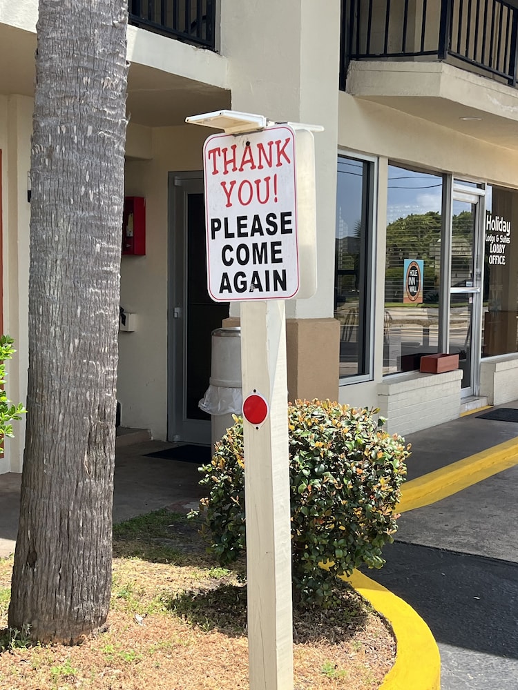 Hole Inn the Wall Hotel - Sunset Plaza - Fort Walton Beach 4/50