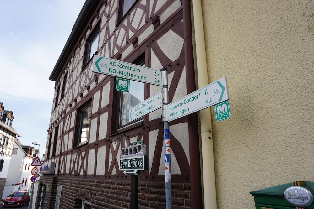 Hotel Weinhaus Grebel 40/49